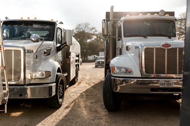 Fuel Trucks – Moffitt Services